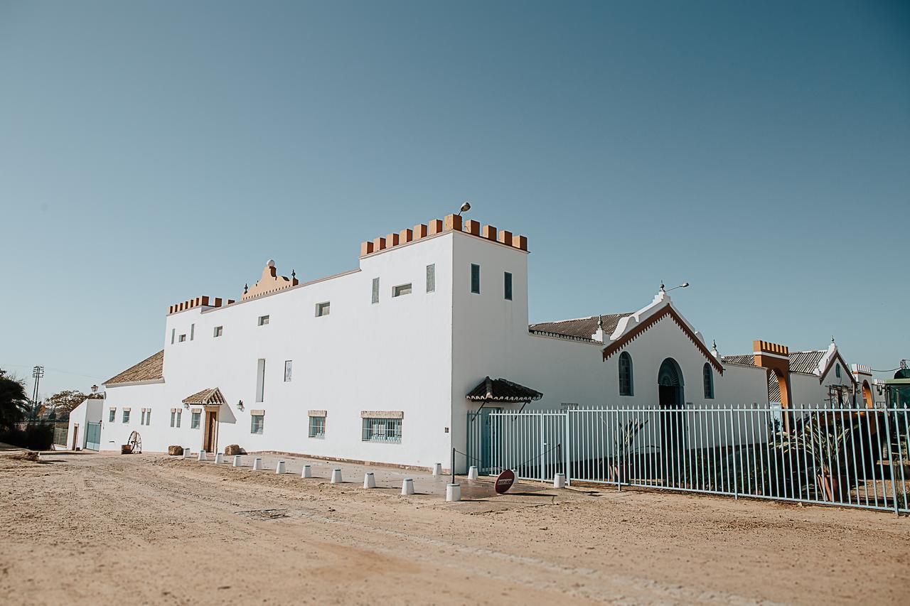 Вилла Cortijo Santa Clara Кармона Экстерьер фото