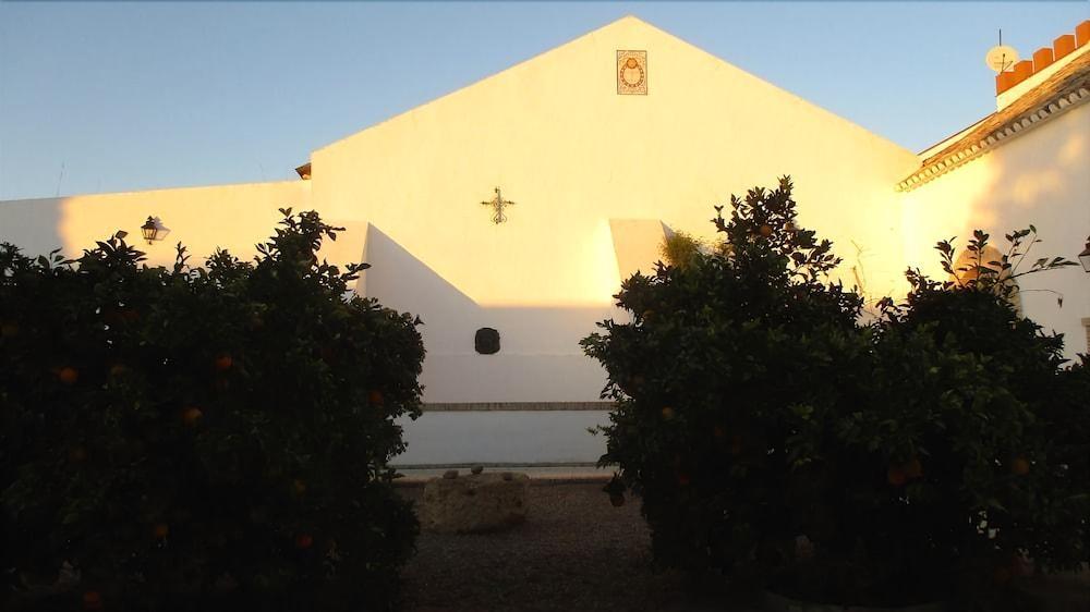 Вилла Cortijo Santa Clara Кармона Экстерьер фото